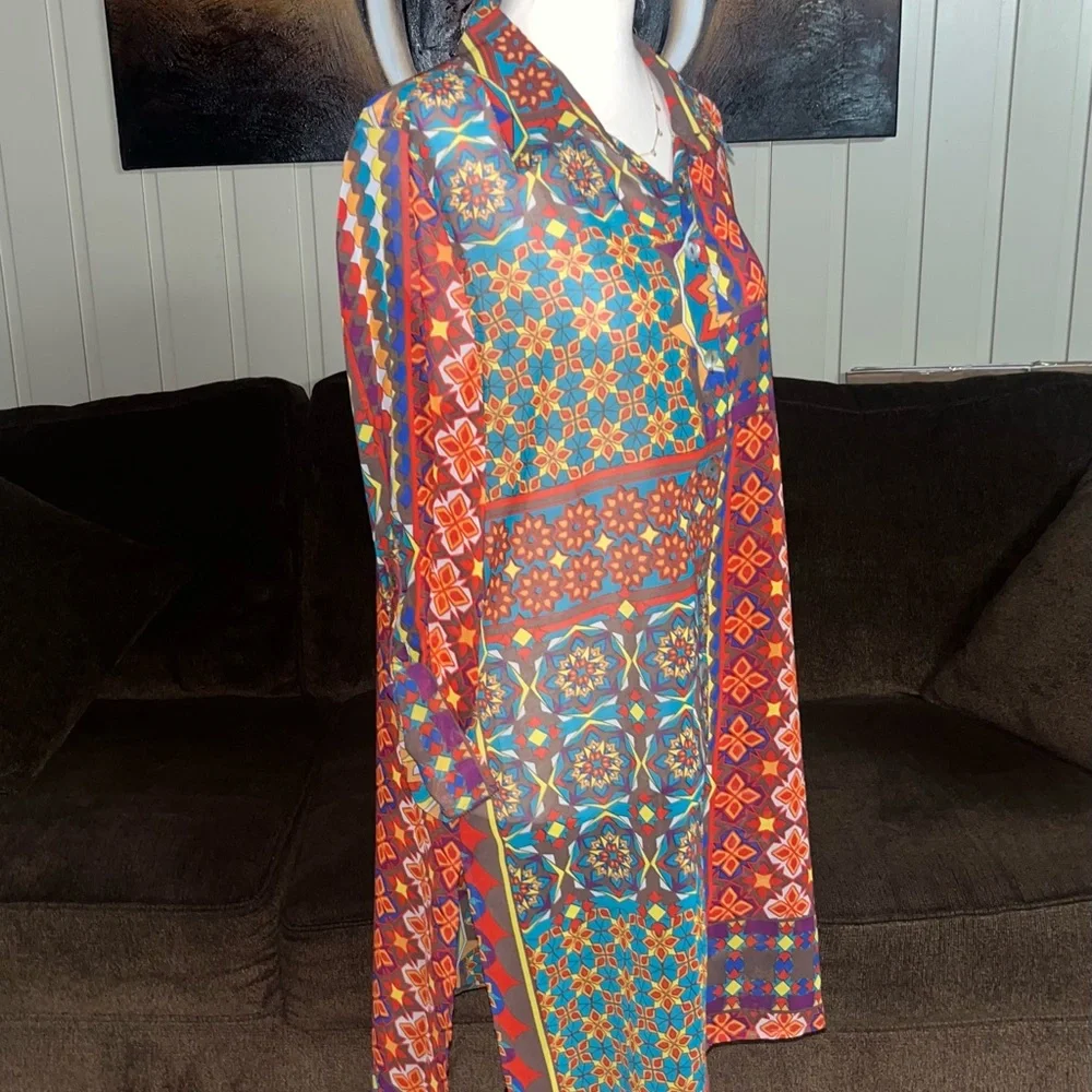 Multiples ~ Medium ~ Vintage ~ Mandala Design ~ Fall Colors ~ Tunic Blouse - Picture 12 of 16